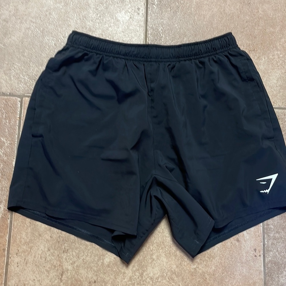 Gymshark Arrival 5” Shorts size S